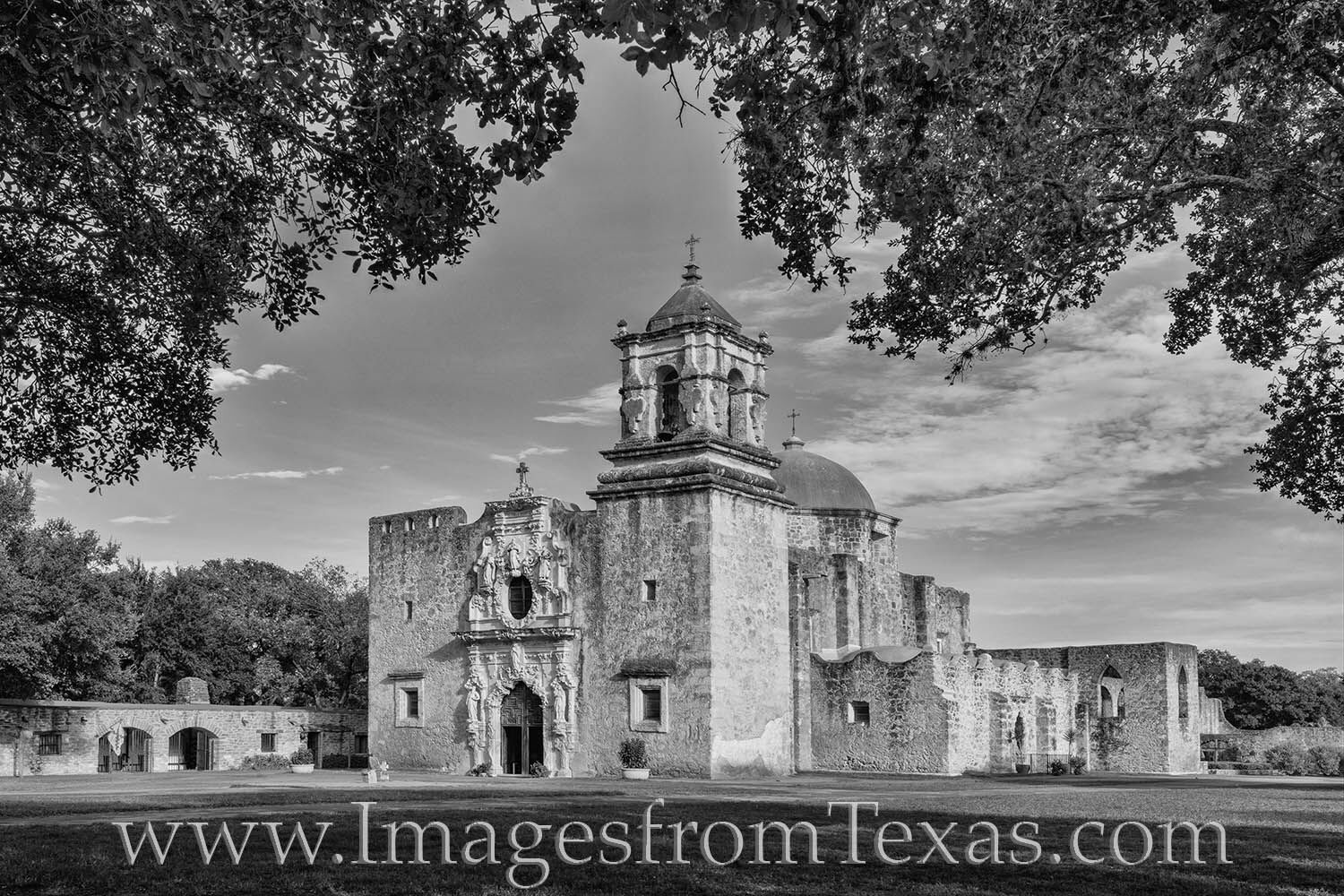 The San Jose y San Miguel de Aguayo Mission was founded in 1720 along the banks of the San Antonio River. This black and white...