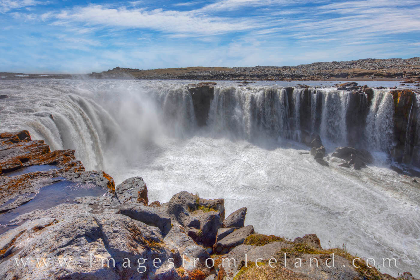 Just a short walk from the more famous Dettifoss, Selfoss is a beautiful sight as well.  Selfoss flows from the same glacier...